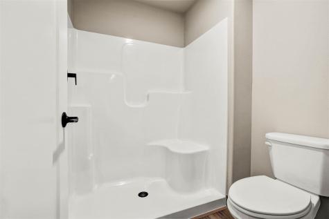 224B Vista Drive Kalona IA 52247