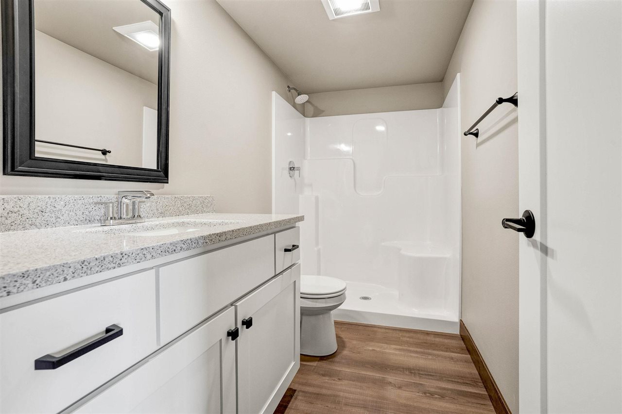 224B Vista Drive Kalona IA 52247