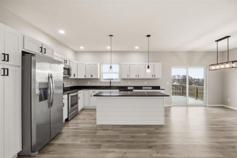 428 Galileo Drive Riverside IA 52327