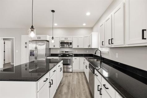 428 Galileo Drive Riverside IA 52327