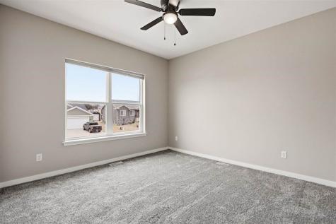 428 Galileo Drive Riverside IA 52327