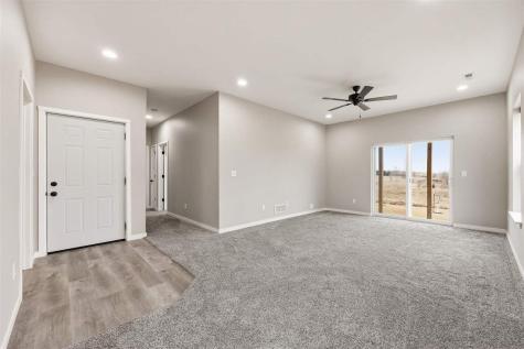 428 Galileo Drive Riverside IA 52327