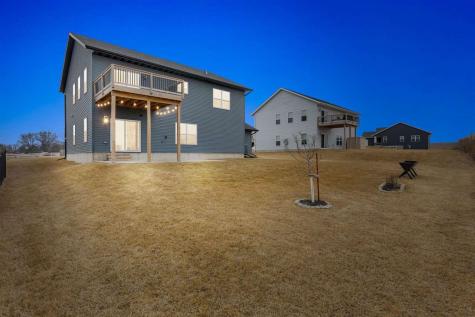 428 Galileo Drive Riverside IA 52327