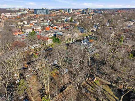 654 S Lucas Street Iowa City IA 52240
