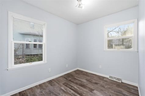 654 S Lucas Street Iowa City IA 52240