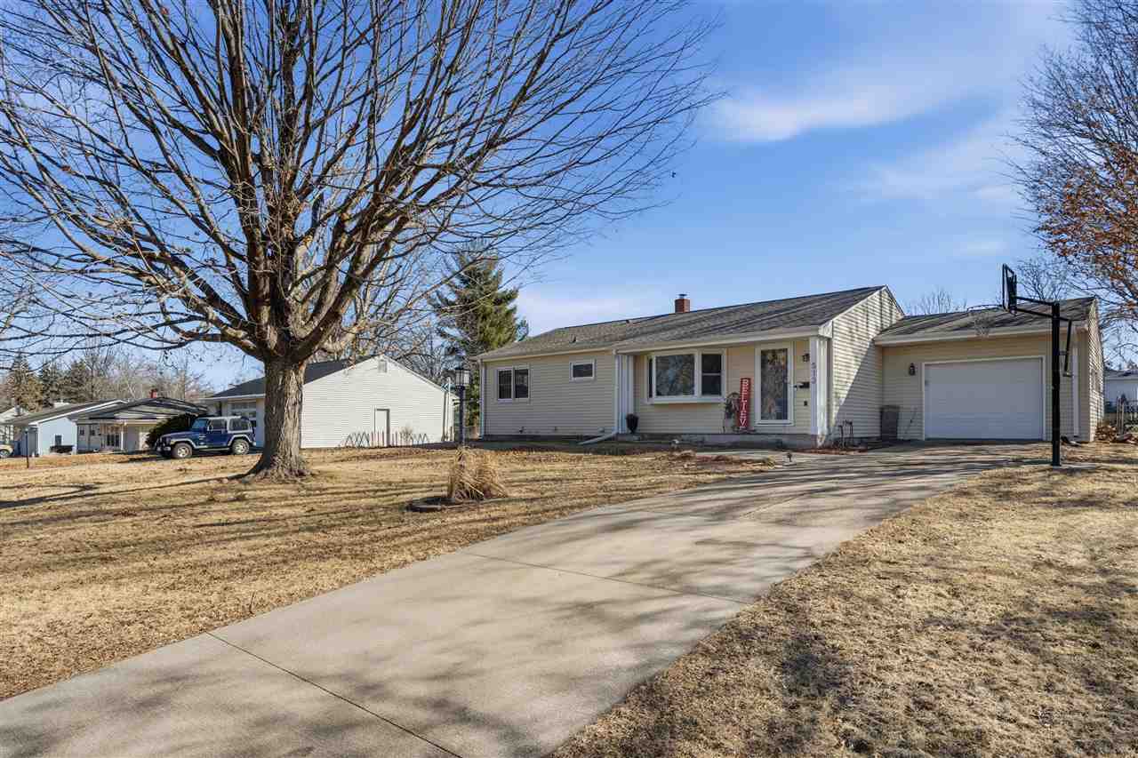 512 3rd Avenue SW Mt Vernon IA 52314