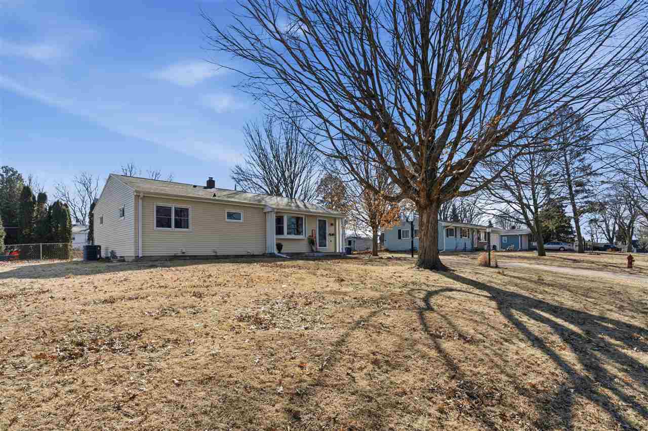 512 3rd Avenue SW Mt Vernon IA 52314