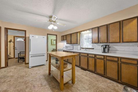 288 W Randolph Street Other IA 52301