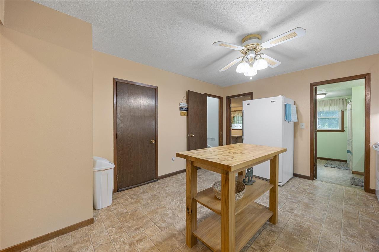 288 W Randolph Street Other IA 52301