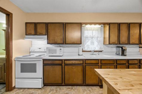 288 W Randolph Street Other IA 52301