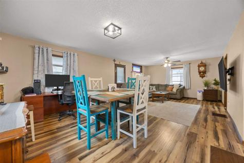 288 W Randolph Street Other IA 52301