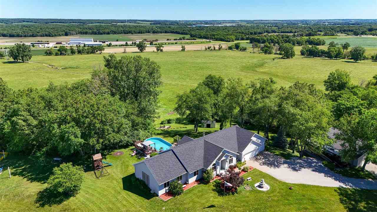 2963 170th Street South Amana IA 52334