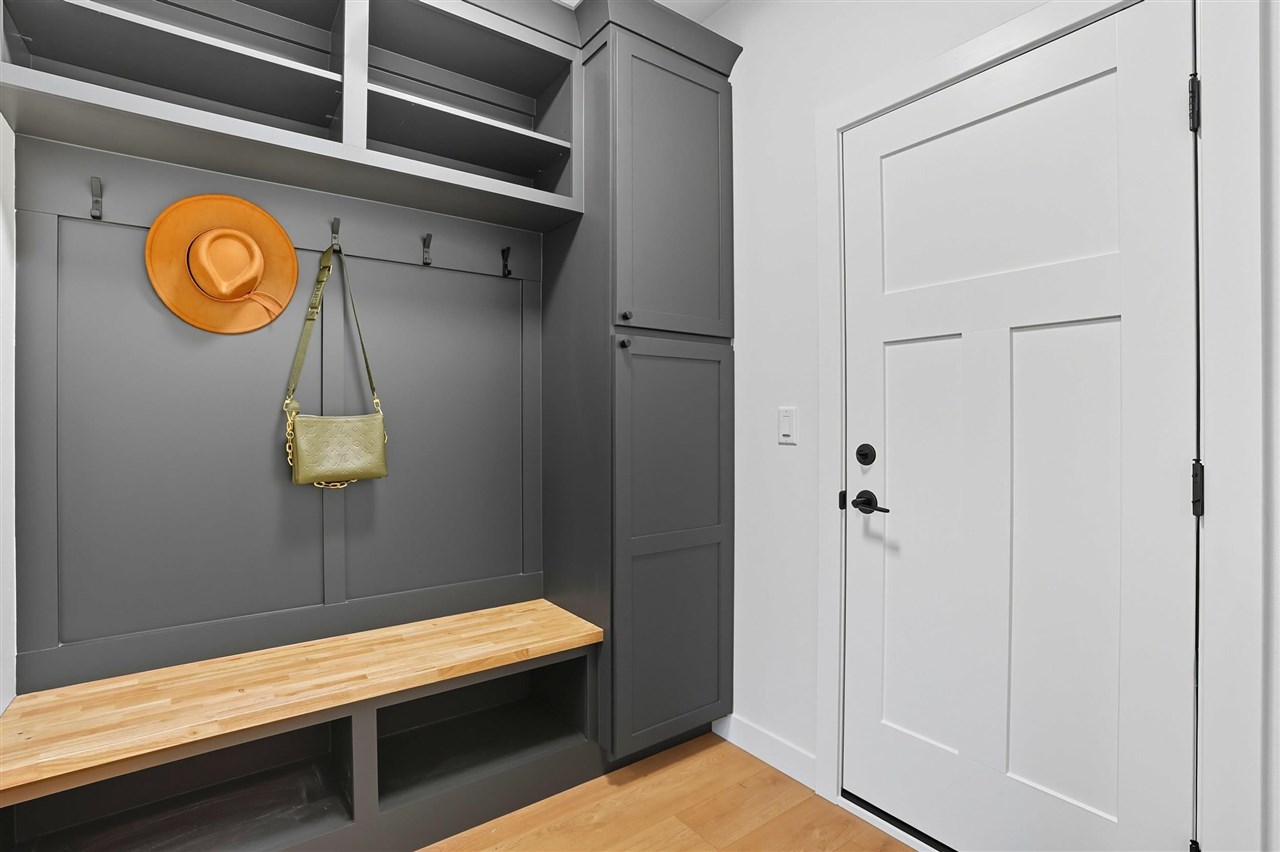 4218 Pleasant Valley Drive SE Iowa City IA 52240