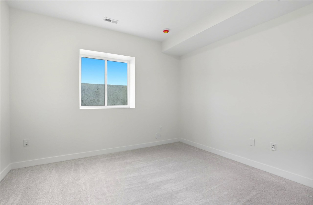 4218 Pleasant Valley Drive SE Iowa City IA 52240