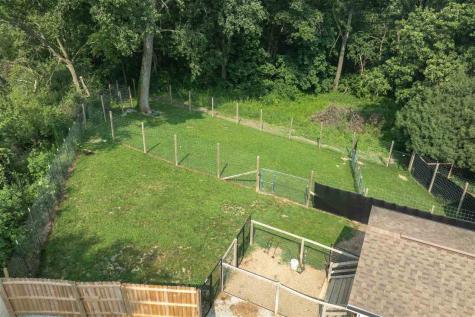 1045 Vine Avenue Riverside IA 52327