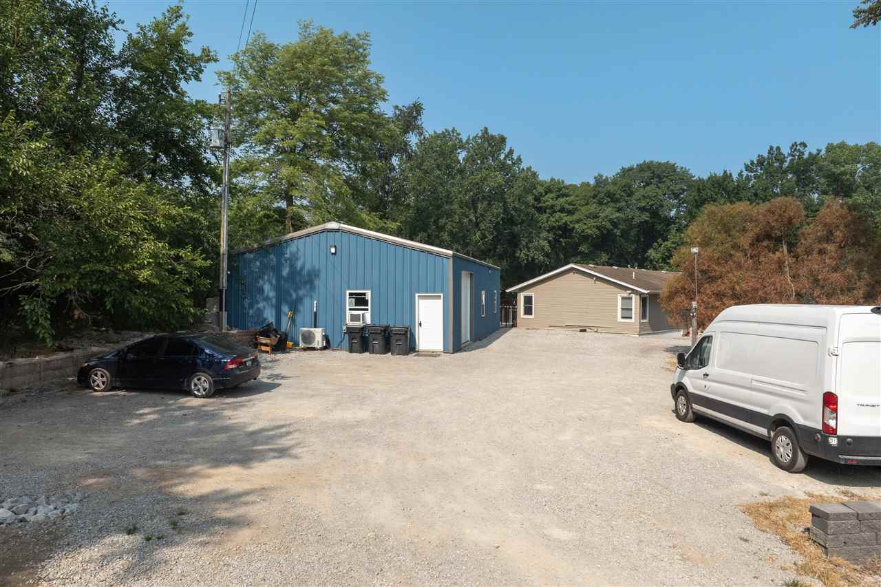 1045 Vine Avenue Riverside IA 52327