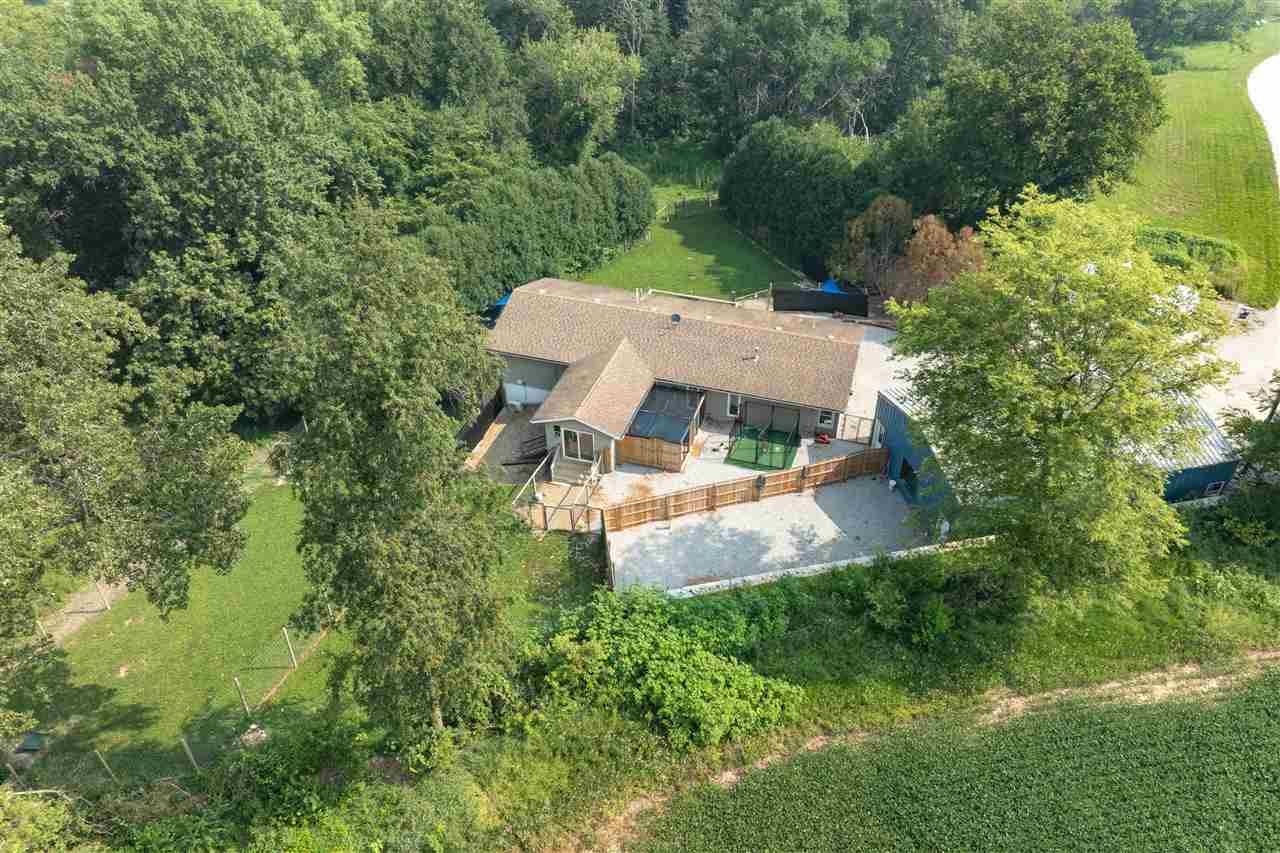 1045 Vine Avenue Riverside IA 52327