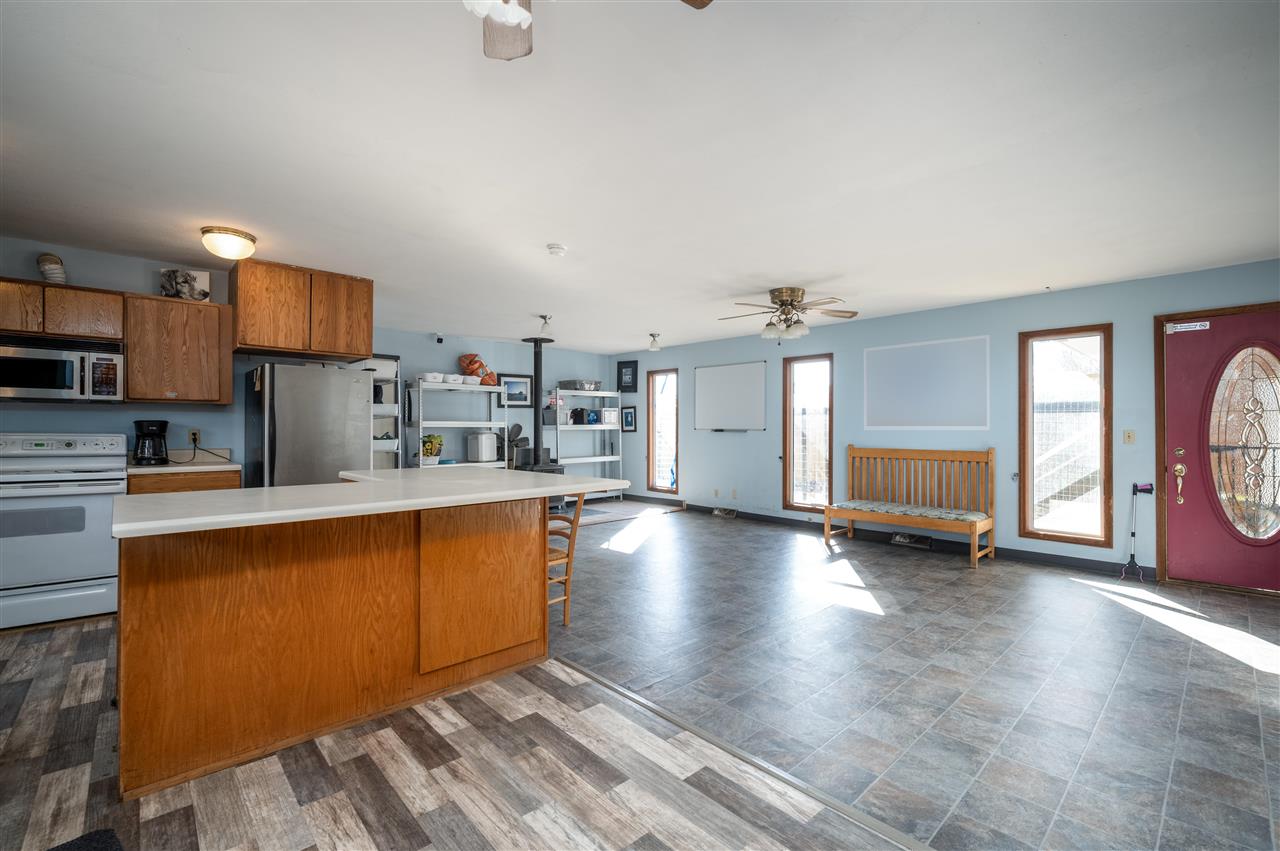 1045 Vine Avenue Riverside IA 52327