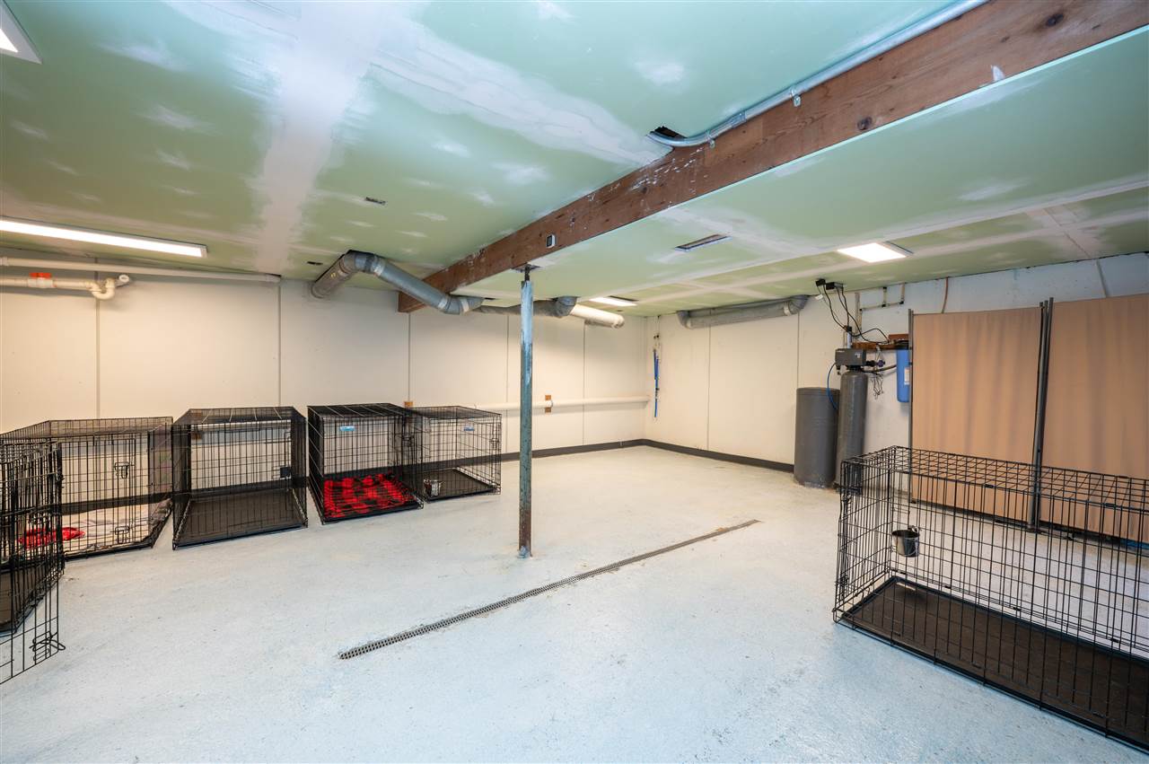 1045 Vine Avenue Riverside IA 52327