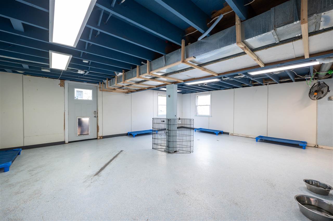 1045 Vine Avenue Riverside IA 52327