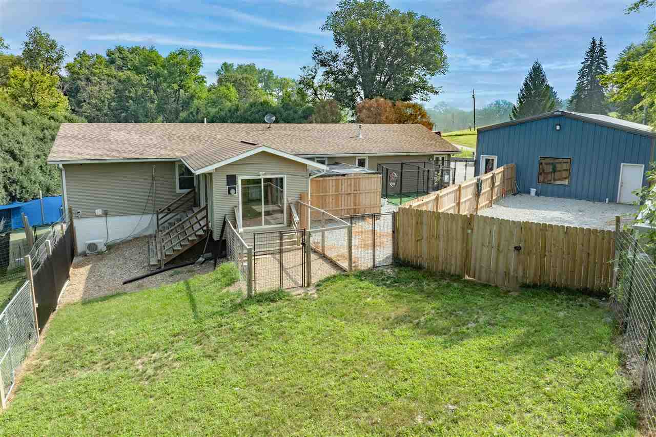 1045 Vine Avenue Riverside IA 52327