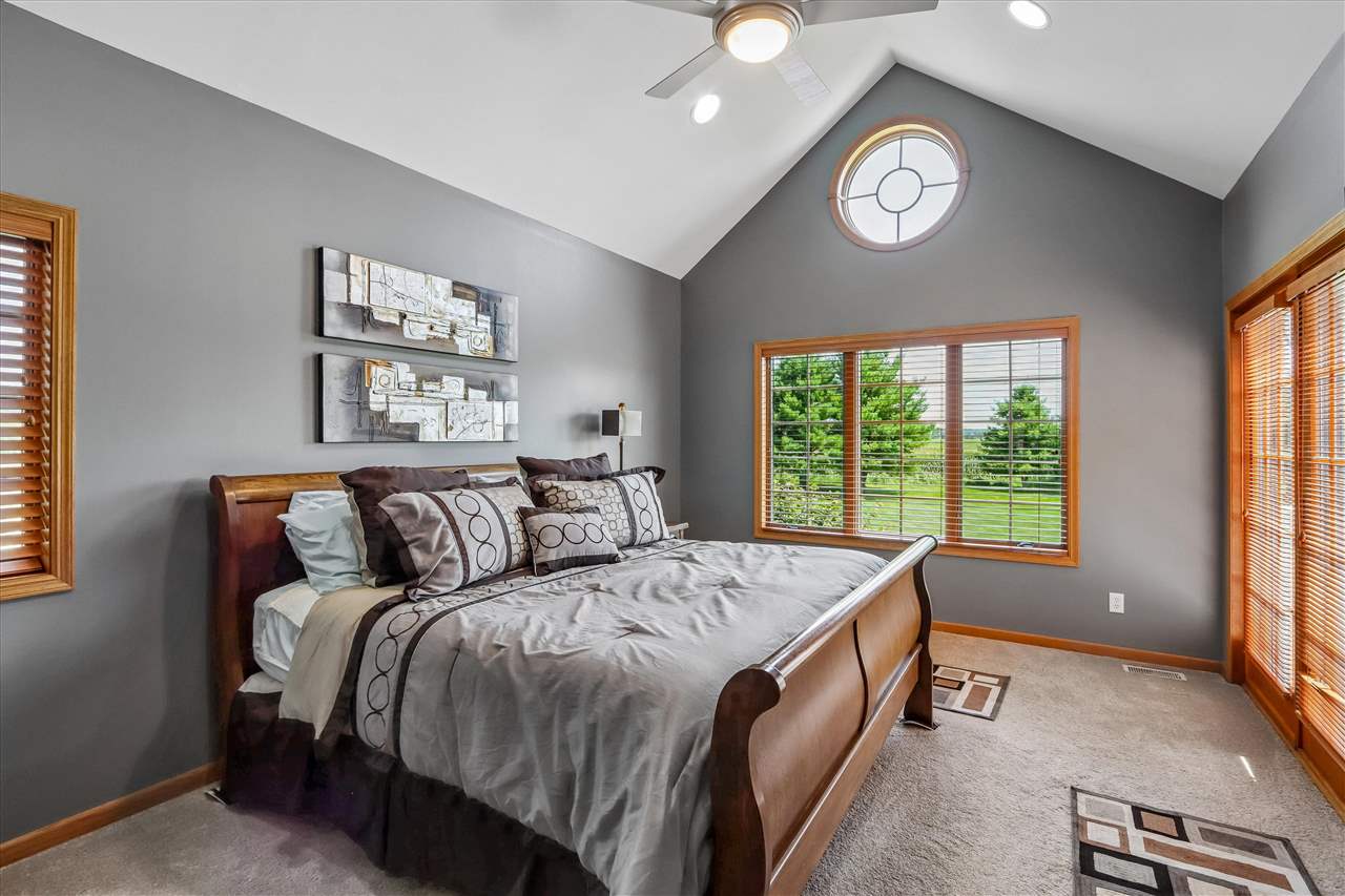 544 28th Lane Middle Amana IA 52203