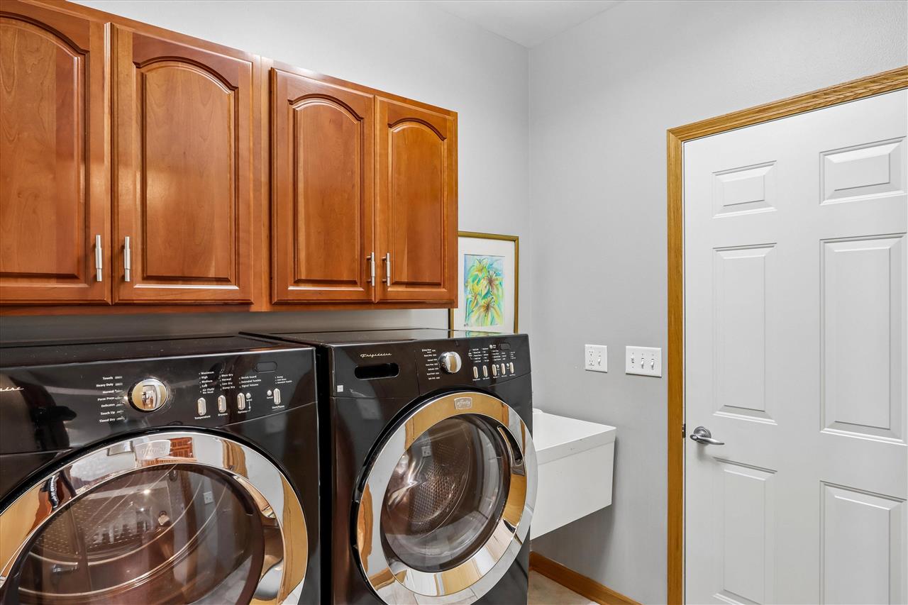 544 28th Lane Middle Amana IA 52203