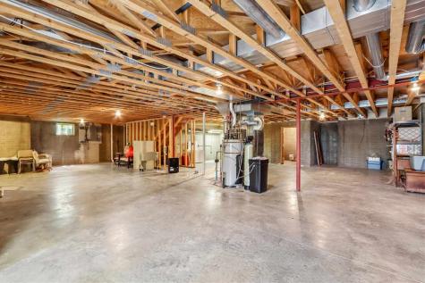 544 28th Lane Middle Amana IA 52203