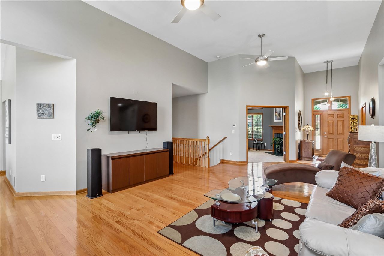 544 28th Lane Middle Amana IA 52203