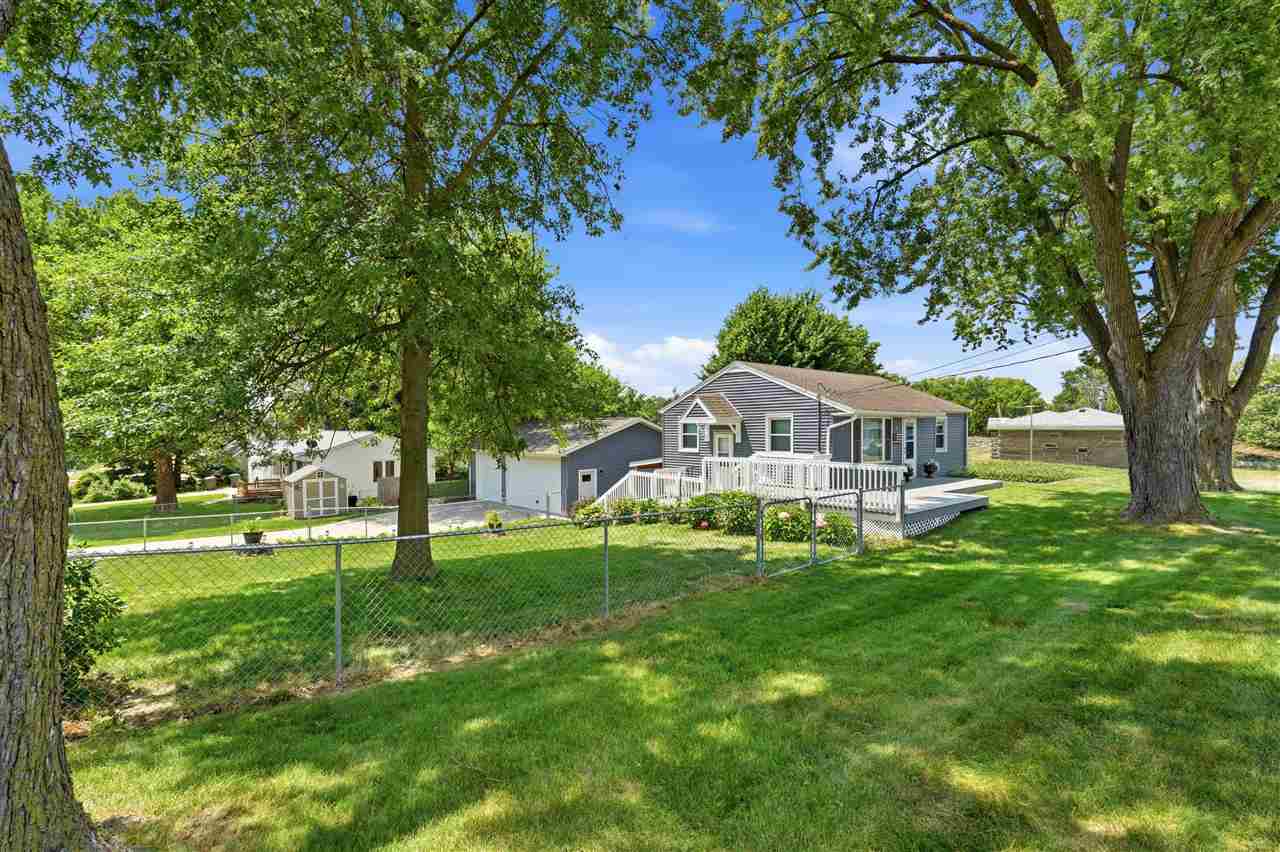 61 29th Avenue SW Cedar Rapids IA 52404