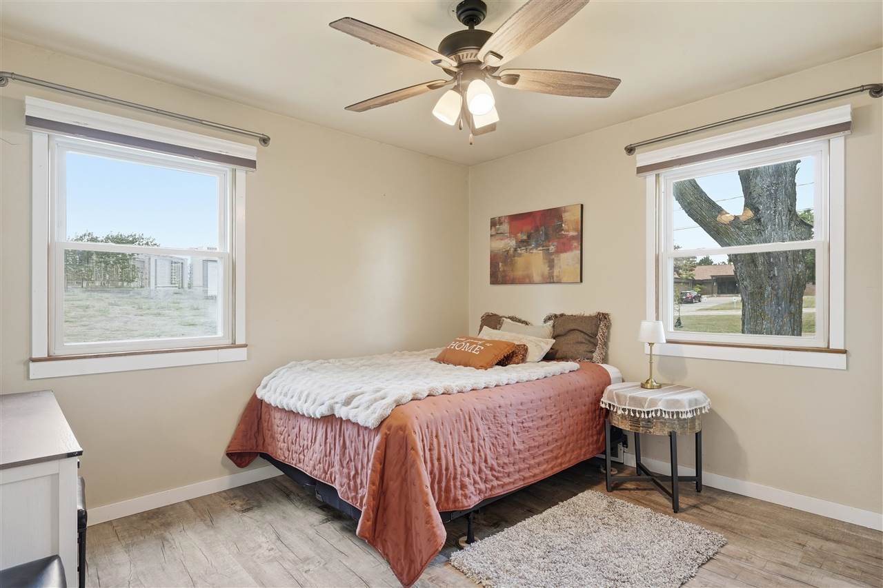 61 29th Avenue SW Cedar Rapids IA 52404
