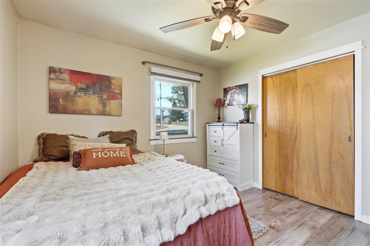 61 29th Avenue SW Cedar Rapids IA 52404