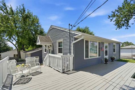 61 29th Avenue SW Cedar Rapids IA 52404