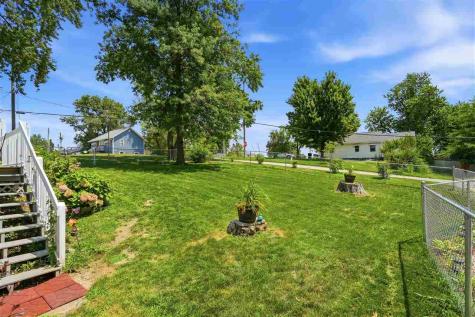 61 29th Avenue SW Cedar Rapids IA 52404