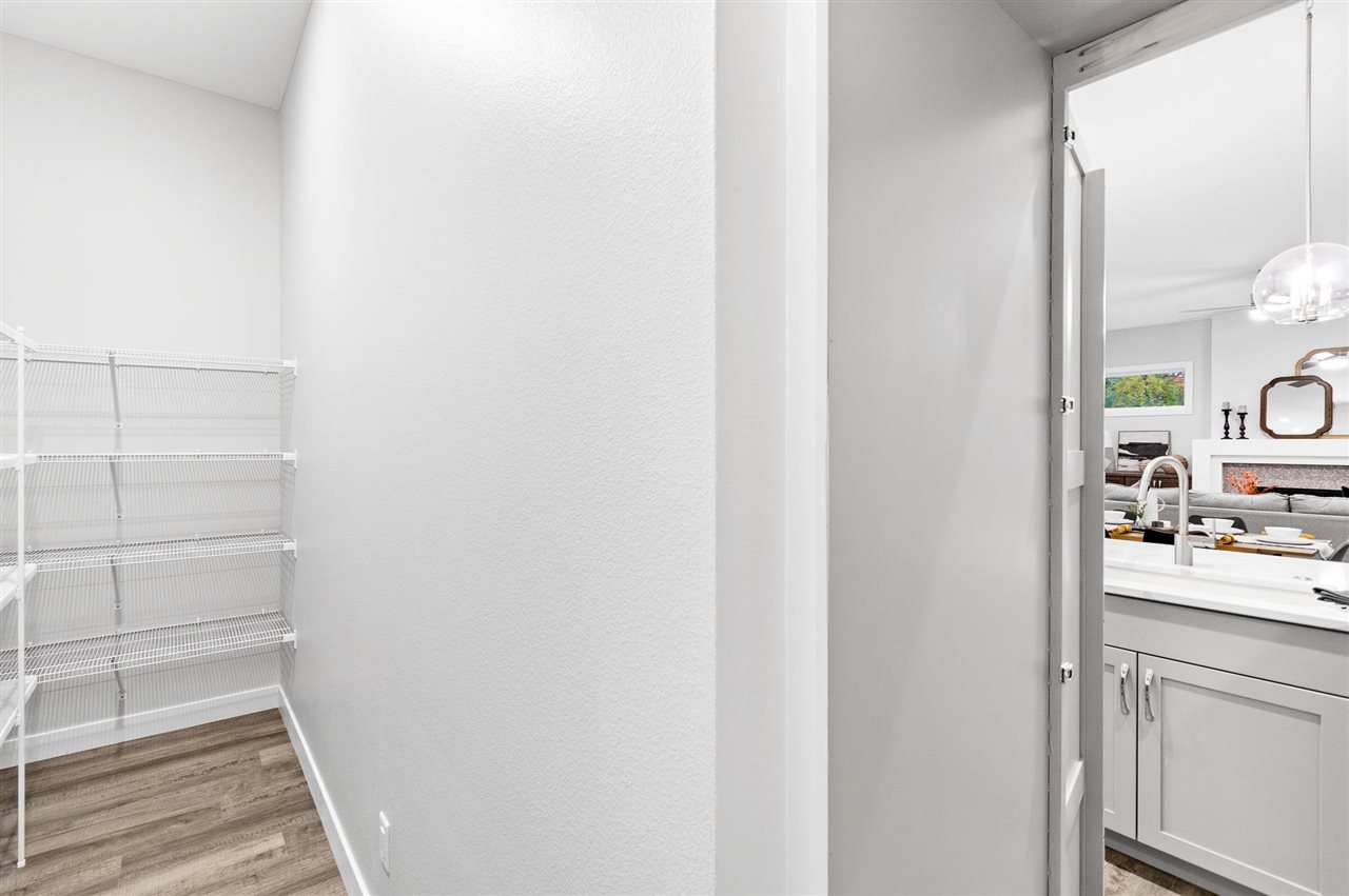 5521 Seminole Valley Trail Cedar Rapids IA 52411