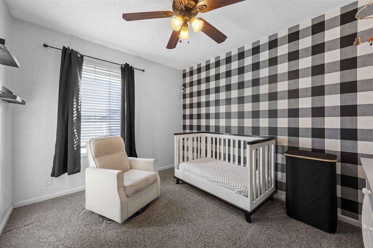 20 NW Clive Cedar Rapids IA 52405