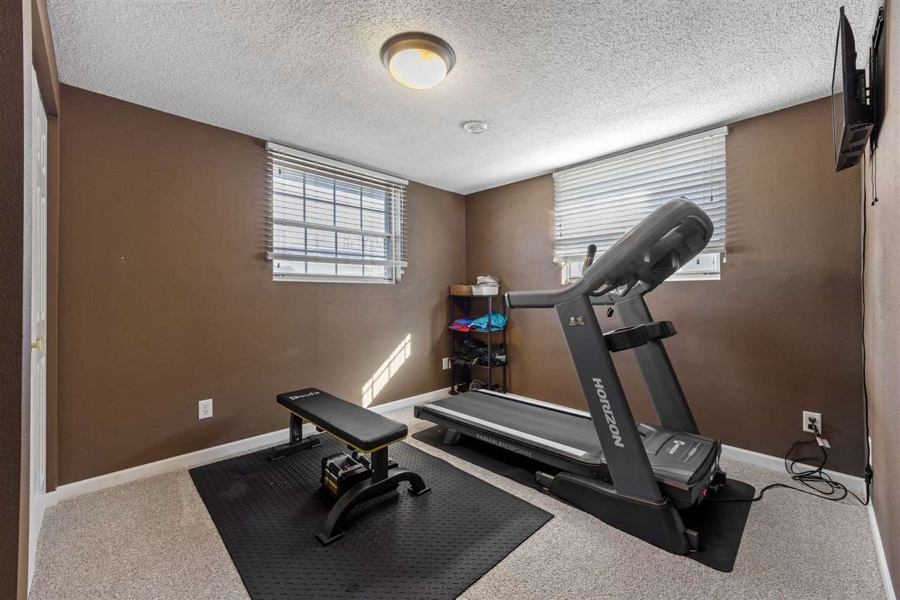 20 NW Clive Cedar Rapids IA 52405