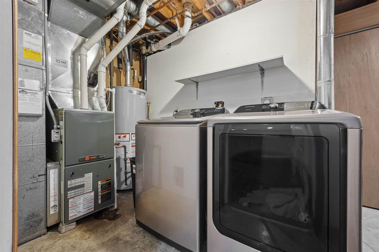 20 NW Clive Cedar Rapids IA 52405