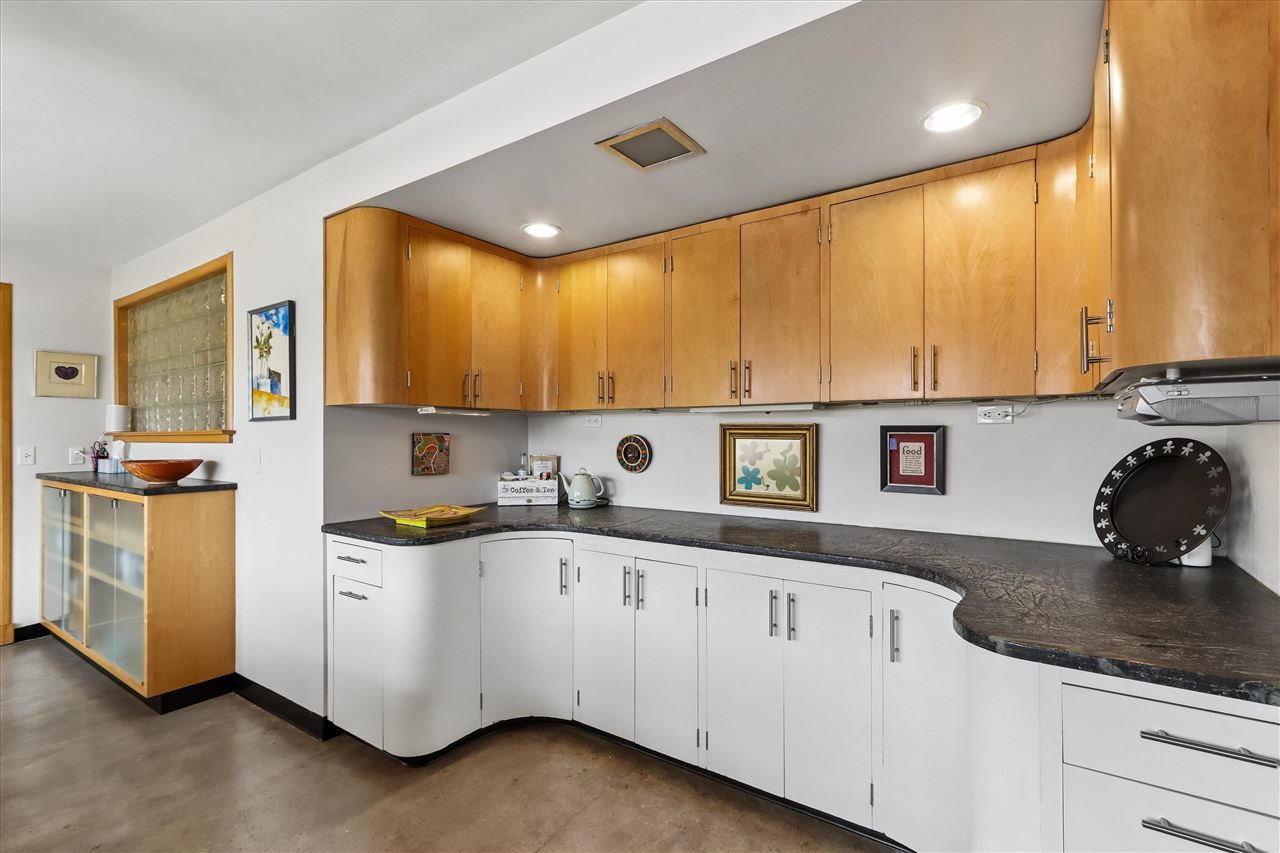 425 Beldon Avenue Iowa City IA 52246