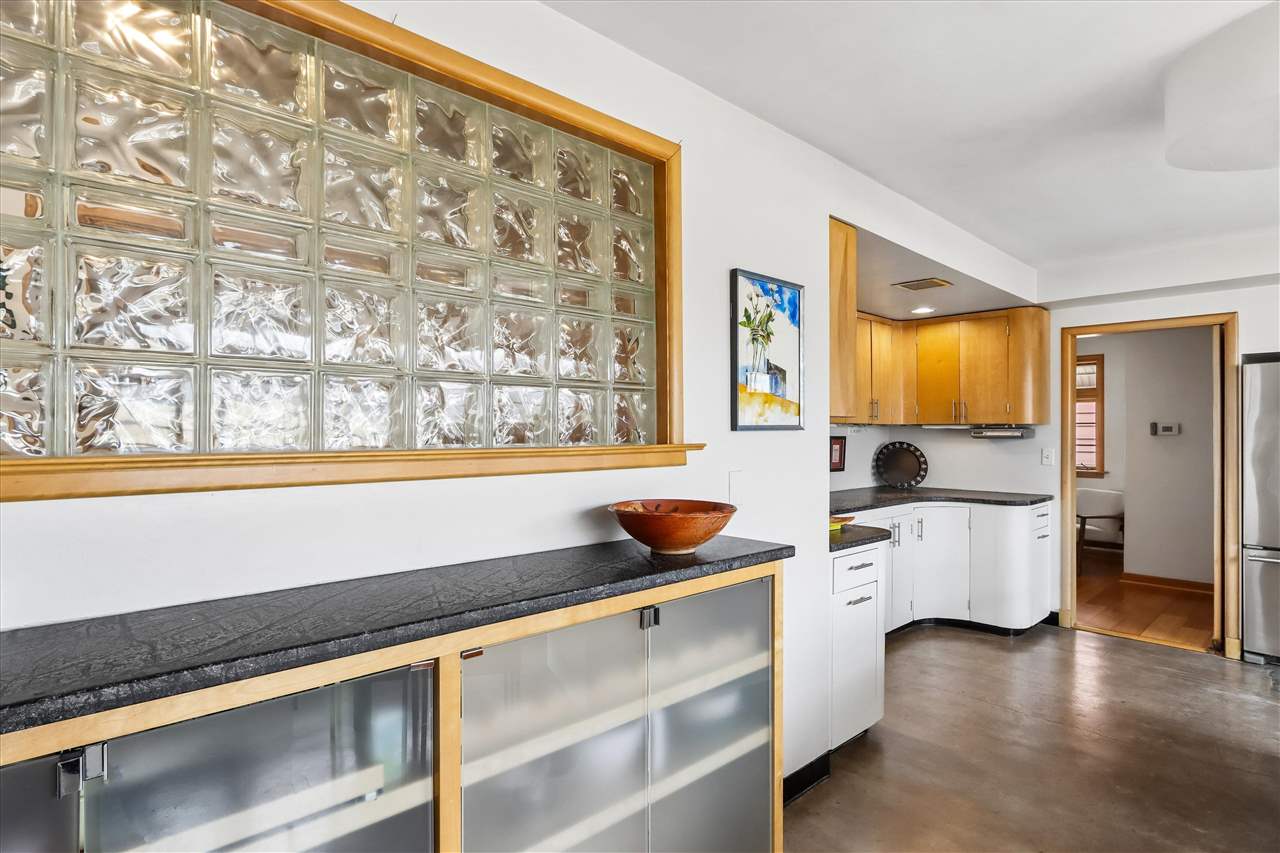 425 Beldon Avenue Iowa City IA 52246