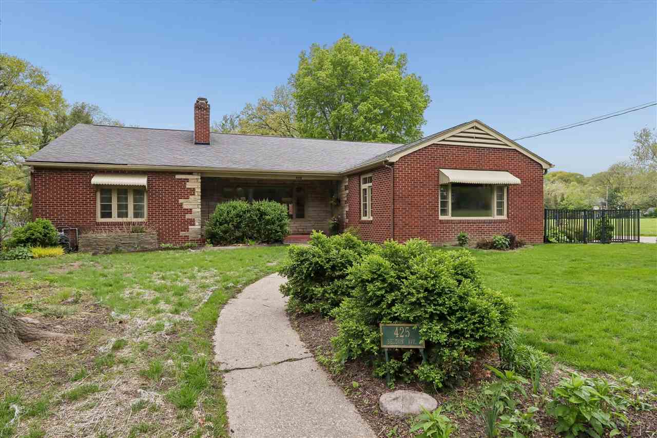 425 Beldon Avenue Iowa City IA 52246