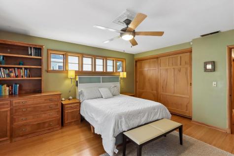 425 Beldon Avenue Iowa City IA 52246