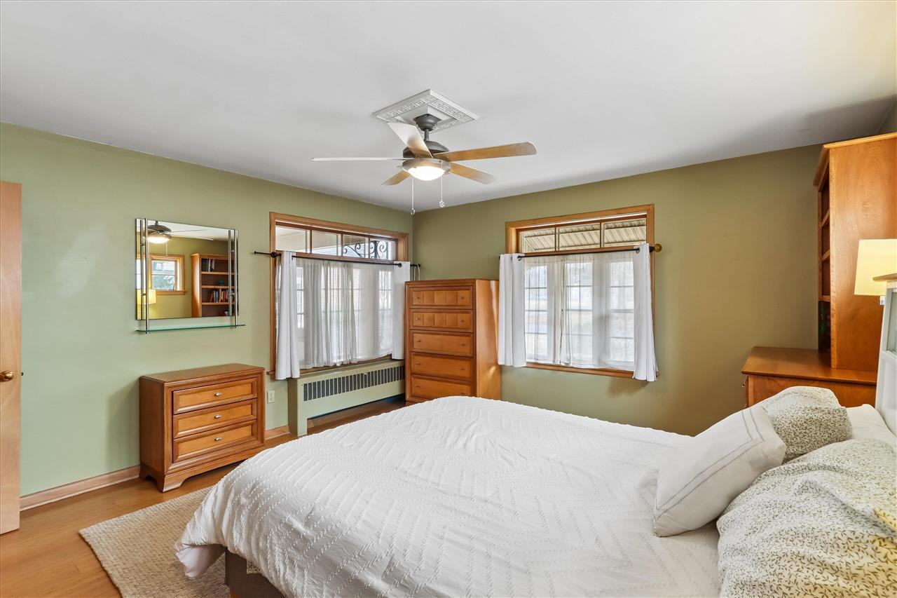425 Beldon Avenue Iowa City IA 52246