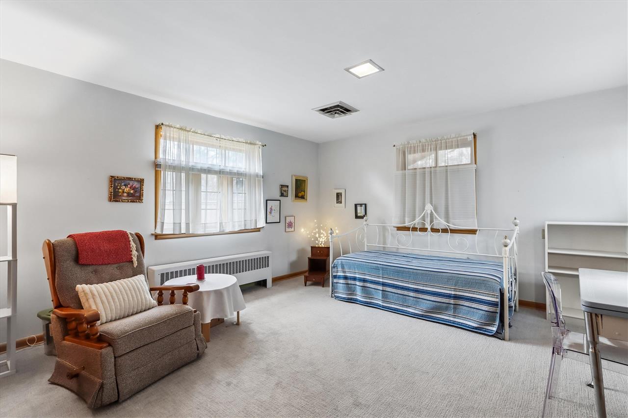 425 Beldon Avenue Iowa City IA 52246