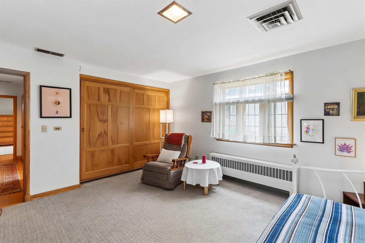 425 Beldon Avenue Iowa City IA 52246