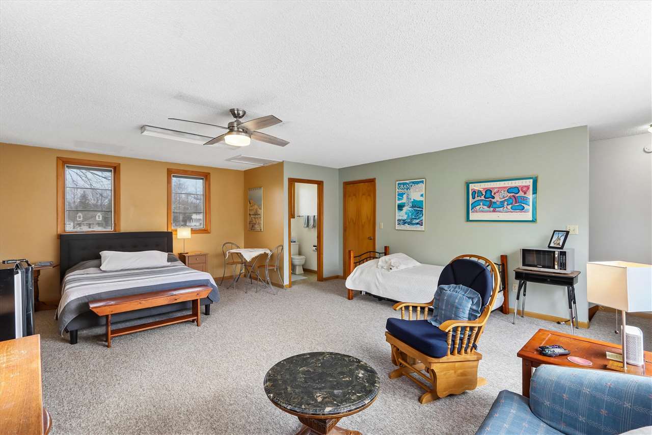 425 Beldon Avenue Iowa City IA 52246