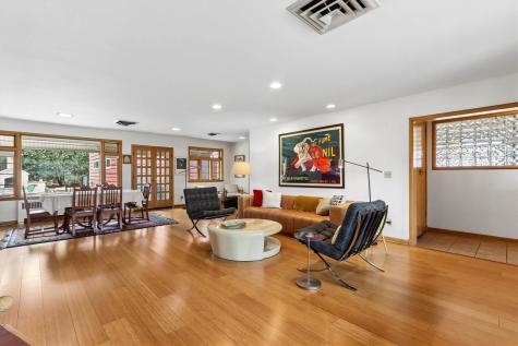 425 Beldon Avenue Iowa City IA 52246