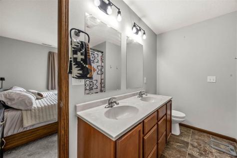1193 9th Street Coralville IA 52241
