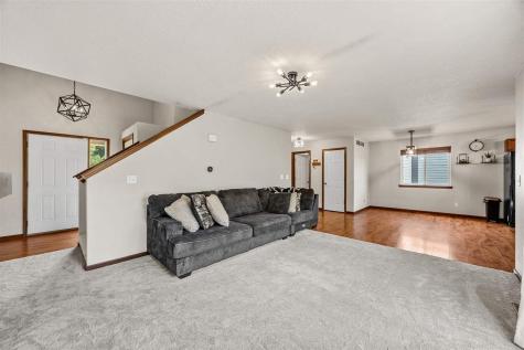 1193 9th Street Coralville IA 52241