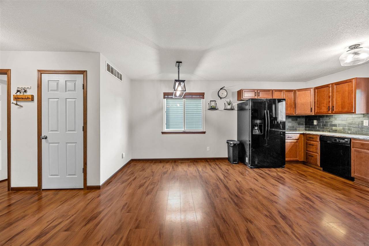 1193 9th Street Coralville IA 52241